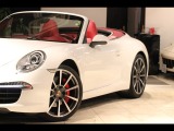 911カブリオレ カレラS D車 スポーツクロノPKG 赤幌 赤革