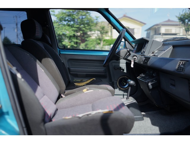 中古車 ルノー エクスプレス At パワステ付き 車検取立て の中古車詳細 163 000km エメラルドグリーンメタ 神奈川県 Sold Out 中古車情報 中古車検索なら 車選びドットコム 車選び Com