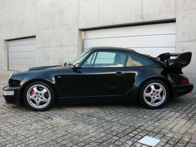 中古車 ポルシェ 911 ターボ 964ターボ整備記録多数アリ極上車 の中古車詳細 69 000km ブラック No A1 福岡県 価格応談 中古車情報 中古車検索なら 車選びドットコム 車選び Com