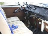 タイプII  今や超希少な屋根が開く”ドアモービル”