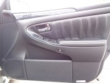 運転席ドアの内張りです♪
