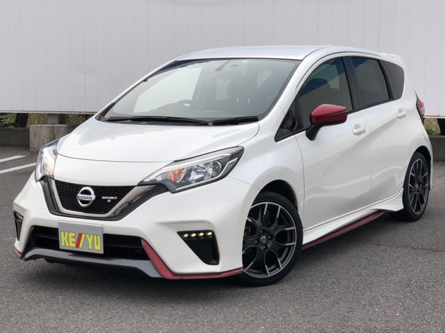 中古車 日産 ノート 1 6 Nismo S 5mt 地デジナビ バックカメラ Bt 45 600km パールホワイト 千葉県 133 9万円 中古車情報 中古車検索なら 車選び Com