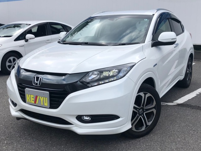 中古車 ホンダ ヴェゼル 1 5 ハイブリッド Z Sdナビ Bluetooth Etc 26 042km プラチナホワイトパールホワイト 千葉県 1 9万円 中古車情報 中古車検索なら 車選びドットコム