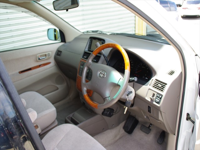 中古車情報 トヨタ ガイア 2 0 リミテッド ナビスペシャル 修復歴無し の中古車詳細 走行距離 4 5万km カラー ホワイトパールマイカ 販売地域 埼玉県蓮田市 中古車を探すなら Carme カーミー 中古車