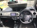 ヴィッツ 1.3 F 4WD ナビ ETC CVT 記録簿 オーディオ