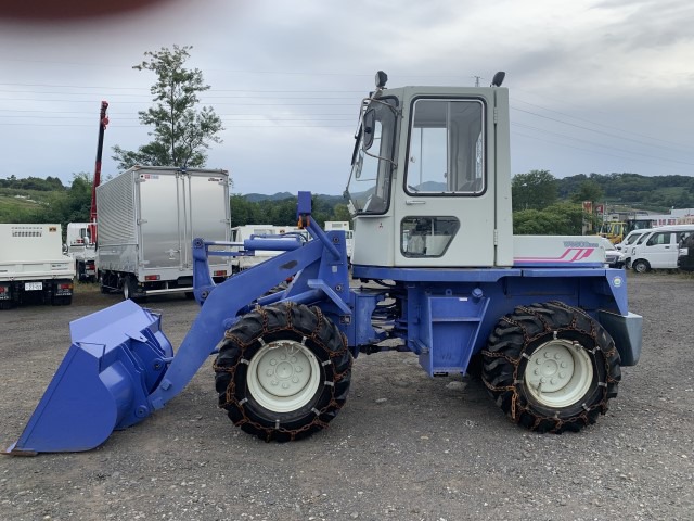 中古車情報 三菱 その他 三菱 修復歴無し の中古車詳細 走行距離 不明 カラー ブルー 販売地域 青森県弘前市 中古車 を探すなら Carme カーミー 中古車