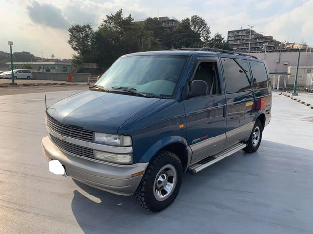 中古車 シボレー アストロ Ls 4wd アメ車劇用車キャロル アストロls4wd の中古車詳細 123 400km ブルー 神奈川県 85 8万円 中古車情報 中古車検索なら 車選びドットコム 車選び Com