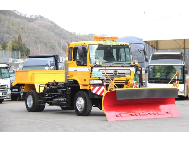 中古車 日野 プロフィア 除雪車 の中古車詳細 25 100km イエロー 岡山県 価格応談 中古車情報 中古車検索なら 車 選びドットコム 車選び Com