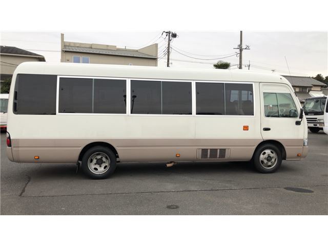 中古車 トヨタ コースター 29人乗観音扉atハイルーフロング自動d の中古車詳細 199 106km ホワイト 栃木県 279万円 中古車情報 中古車検索なら 車選びドットコム 車選び Com
