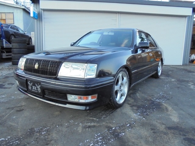 中古車 トヨタ クラウン 2 5 ロイヤルサルーン の中古車詳細 43km 黒 北海道 Sold Out 中古車情報 中古車検索なら 車 選びドットコム 車選び Com