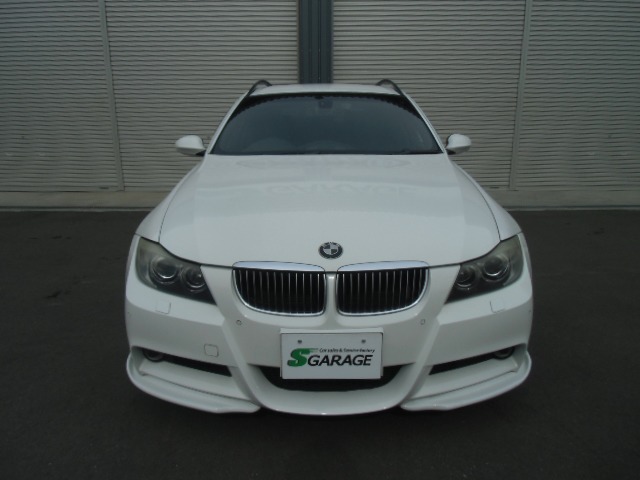 BMW 335iツーリング 