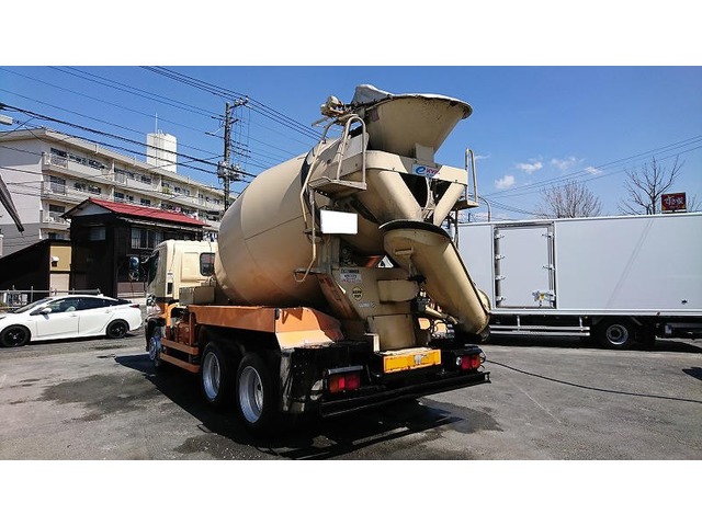 高い品質 中古車 日野 レンジャー 増t ミキサー車 ベッド付 Www Ampselectric Com