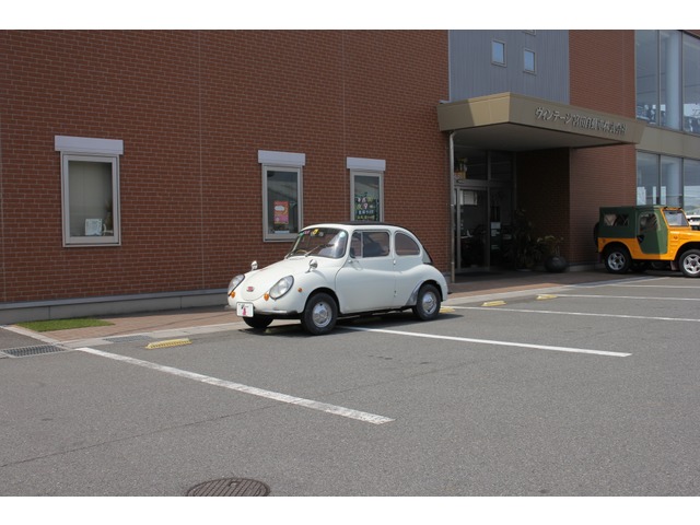 中古車 スバル 360 ヤングss Solexツインキャブ Km Br 不明 ホワイト 三重県 価格応談 中古車情報 中古車 検索なら 車選びドットコム 車選び Com