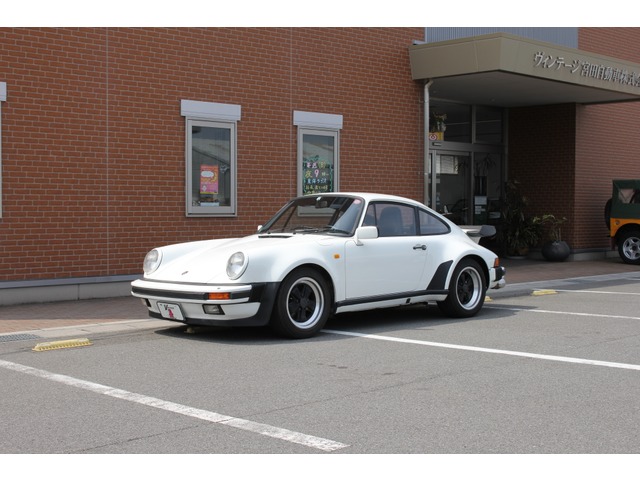 中古車 ポルシェ 911 19yモデル911 ターボルック の中古車詳細 99 0km ホワイト 三重県 価格応談 中古車情報 中古車検索なら 車選びドットコム 車選び Com