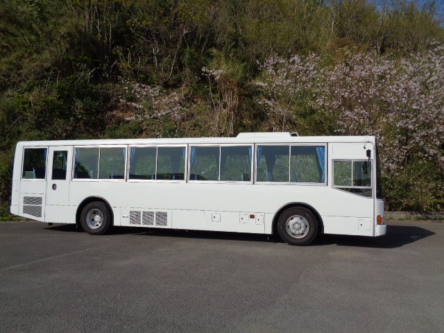日本買取返金保証付:スクールバス 13列54人乗りツーステップ 小学校中学校高校向き エアコン点検済み@車選びドットコム 車体