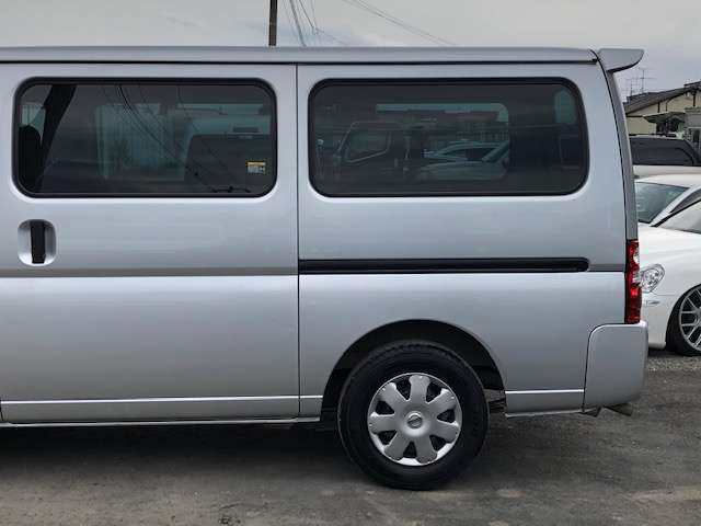 中古車情報 日産 キャラバン 3 0 Dx ロング ディーゼル 4wd 修復歴無し の中古車詳細 走行距離 13 1万km カラー 銀 販売地域 北海道札幌市白石区 中古車を探すなら Carme カーミー 中古車