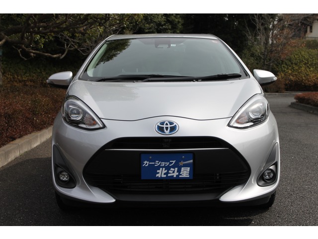 中古車 トヨタ アクア 1 5 G ワンオーナー の中古車詳細 11 550km シルバー 埼玉県 130万円 中古車情報 中古車 検索なら 車選びドットコム 車選び Com