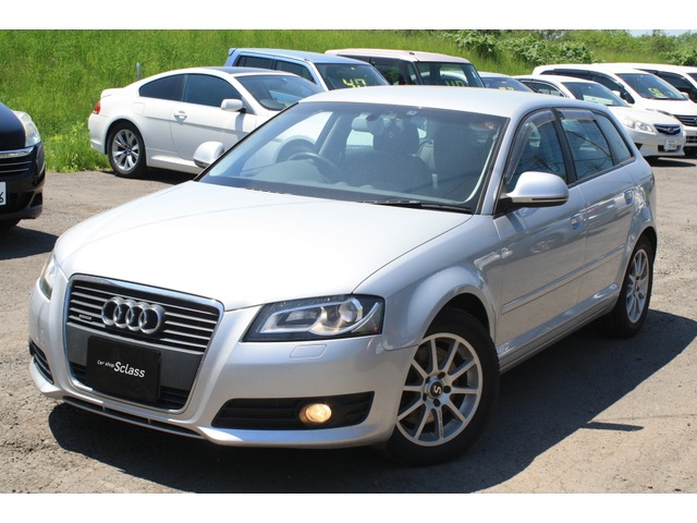 中古車情報 アウディ A3スポーツバック 2 0 Tfsi クワトロ 4wd 修復歴無し 走行距離 5 0万km カラー シルバー 販売地域 北海道旭川市 中古車を探すなら Carme カーミー 中古車