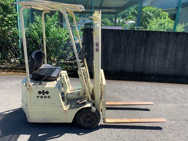 中古車 その他 コマツ 電動フォークリフト 年式不明 最大荷重500 2 5m の中古車詳細 ホワイト 徳島県 価格応談 中古車情報 中古車検索なら 車選びドットコム 車選び Com 中古車 その他 コマツ 電動フォークリフト 年式不明 最大荷重500 2 5m の中古車詳細 ホワイト 徳島県 価格応談 中古車情報 中古車検索なら 車選びドットコム 車選び Com