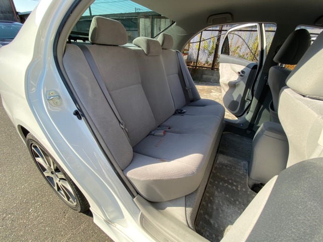 中古車 トヨタ カローラアクシオ 1 5 Gt Trdエアロ Aw 車高調 Momo の中古車詳細 111 000km ホワイト 大阪府 64 9万円 中古車情報 中古車検索なら 車選びドットコム 車選び Com