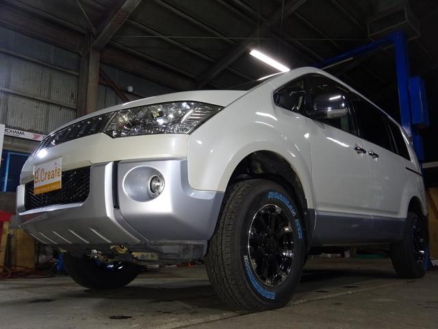 中古車 三菱 デリカd 5 2 4 シャモニー 4wd 2インチボディリフト 新品アルミ タイヤ の中古車詳細 124 000km ウォームホワイトパールii 北海道 113万円 中古車情報 中古車検索なら 車選びドットコム 車選び Com