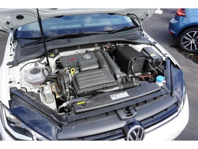 中古車 フォルクスワーゲン ゴルフ Tsi コンフォートライン 衝突軽減b ナビ Tv Bカメラ Led の中古車詳細 32 300km ピュアホワイト 静岡県 139 8万円 中古車情報 中古車検索なら 車選びドットコム 車選び Com