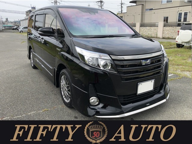 中古車 トヨタ ノア 1 8 ハイブリッド Si W B の中古車詳細 70 500km ブラック 兵庫県 223万円 中古車情報 中古車 検索なら 車選びドットコム 車選び Com