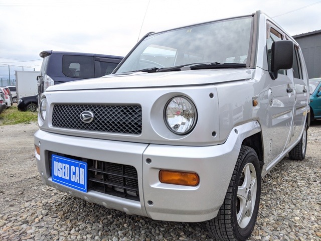 中古車 ダイハツ ネイキッド ターボ G 4wd スマートキー 電格ミラー の中古車詳細 122 000km 銀m 北海道 19 9万円 中古車情報 中古車検索なら 車選びドットコム 車選び Com