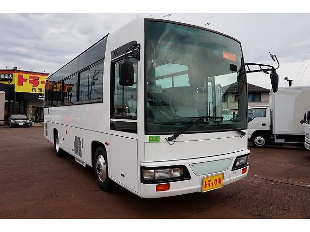 中古車 日産ディーゼル スペースランナー 観光バス 30人乗り 総輪エアサス の中古車詳細 52 109km ホワイト 新潟県 550万円 中古車情報 中古車検索なら 車選びドットコム 車選び Com
