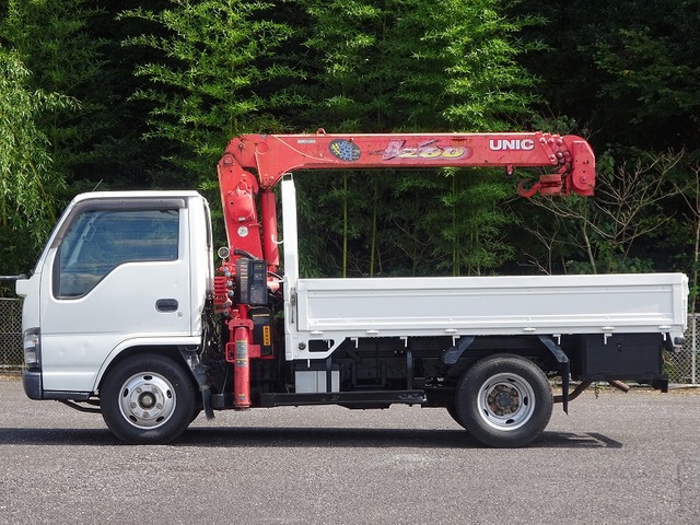 中古車 いすゞ エルフ クレーン 古河ユニック4段クレーン 最大積載2t の中古車詳細 300 530km ホワイト 茨城県 178 8万円 中古車情報 中古車検索なら 車選びドットコム 車選び Com