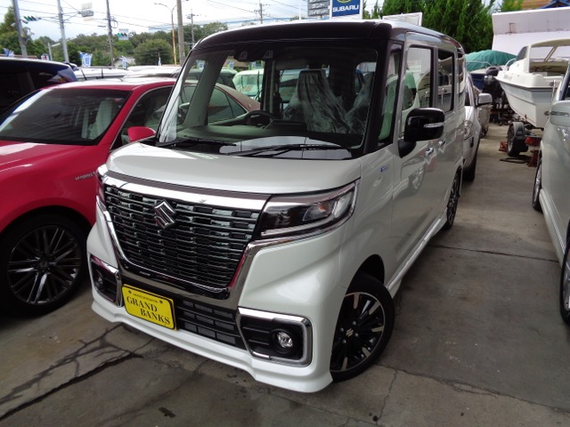 中古車 スズキ スペーシアカスタム Xs 全車速追従機能付クルーズコントロール標準 の中古車詳細 登録済未使用車 3km走行 パールホワイト 愛知県 173万円 中古車情報 中古車検索なら 車選びドットコム 車選び Com