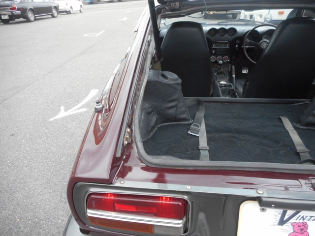 中古車 日産 フェアレディz 2 4 240z 仕上げ済み 240z Gノーズ の中古車詳細 240マルーン 三重県 935万円 中古車 情報 中古車検索なら 車選びドットコム 車選び Com
