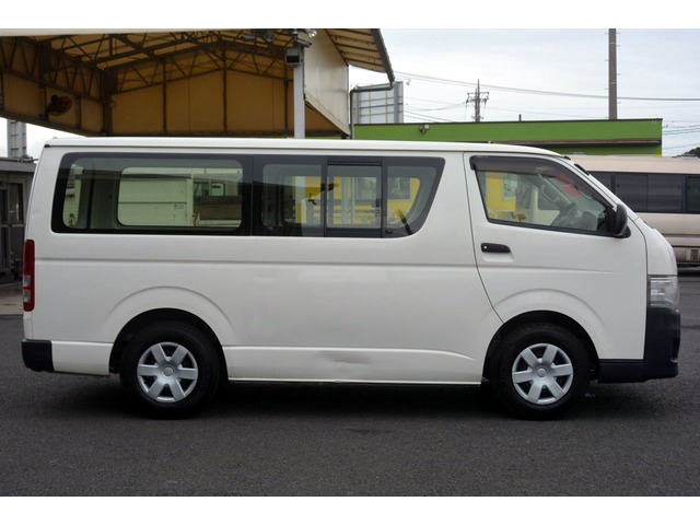中古車 トヨタ ハイエースバン 2 0 Dx ロング ロングdx 3型 4ドア 6人 ガソリン の中古車詳細 139 0km ホワイト 埼玉県 Sold Out 中古車情報 中古車検索なら 車選びドットコム 車選び Com