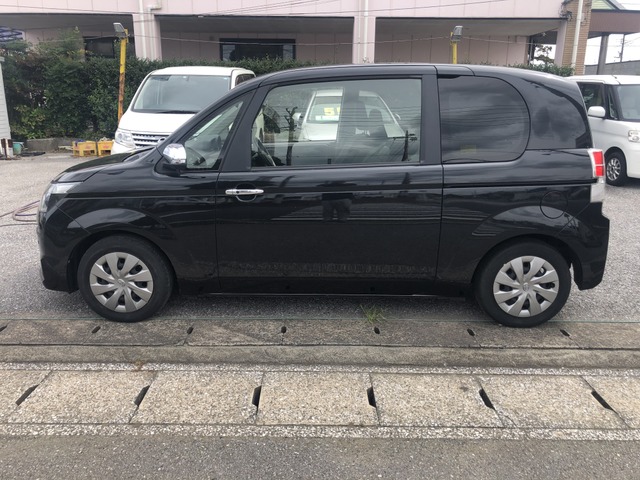 中古車 トヨタ スペイド 1 5 F ジャック 41 257km ブラック 千葉県 58万円 中古車情報 中古車検索なら 車 選びドットコム 車選び Com