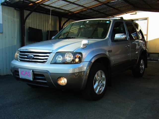 中古車 フォード エスケープ 2 3 Xlt 4wd キーレス ナビ Bカメラ Etc の中古車詳細 64 310km シルバー 福岡県 50万円 中古車情報 中古車検索なら 車選びドットコム 車選び Com