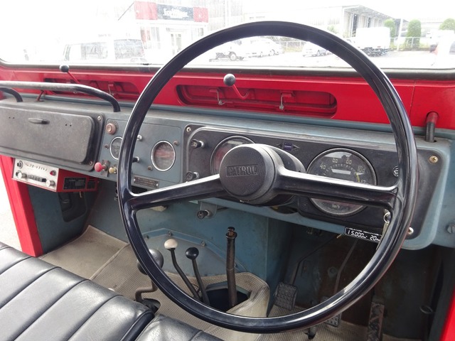 中古車 日産 その他 日産 パトロール消防車 ワンオーナー稀少車 の中古車詳細 11 000km レッド 佐賀県 99万円 中古車情報 中古車検索なら 車選びドットコム 車選び Com