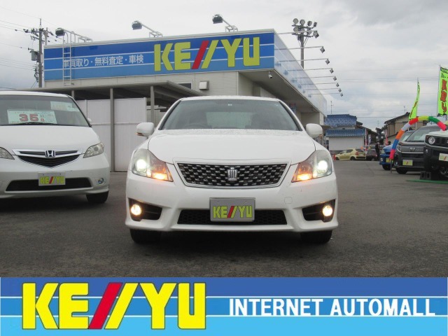 中古車 トヨタ クラウンアスリート 2 5 I Four 4wd 夏 冬タイヤセット Tvキットhddナビ の中古車詳細 26 9km パールホワイト 石川県 175 9万円 中古車情報 中古車検索なら 車選びドットコム 車選び Com