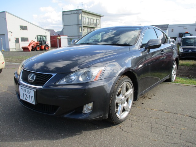 中古車 レクサス Is250 バージョンl 4wd Hid 夏冬タイヤ パドルシフト Etc の中古車詳細 118 000km グレー 北海道 30 5万円 中古車情報 中古車検索なら 車選びドットコム 車選び Com