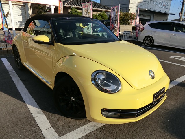 中古車 フォルクスワーゲン ザ ビートル カブリオレ 1オーナー ターボ ディーラー車 の中古車詳細 73 000km イエロー 岡山県 Sold Out 中古車情報 中古車検索なら 車選びドットコム 車選び Com