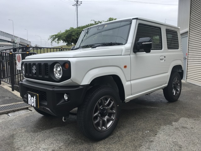 中古車 スズキ ジムニー Xc 4wd 届出済み未使用車 4速at ナビ Etc の中古車詳細 登録済未使用車 72km走行 ピュアホワイトパール 大阪府 240万円 中古車情報 中古車検索なら 車選びドットコム 車選び Com