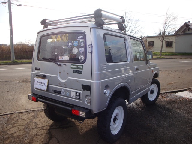 中古車 スズキ ジムニー フィッシングマスター 4wd リフトアップ Mt カスタム の中古車詳細 110 000km シルバー 北海道 60万円 中古車情報 中古車検索なら 車選びドットコム 車選び Com