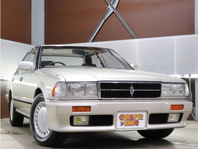 中古車 日産 セドリック 2 0 グランツーリスモ 純正オーディオ Etc 走行7万キロ台 の中古車詳細 75 950km イッシュシルバーメタリック Kg4 愛知県 Sold Out 中古車情報 中古車検索なら 車選びドットコム 車選び Com