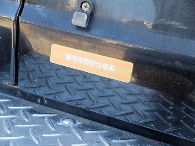 中古車 三菱 パジェロ 3 0 メタルトップ スーパーxl 4wd ショート At L141gw 三角窓 の中古車詳細 142 000km ブラック 徳島県 98万円 中古車情報 中古車検索なら 車選びドットコム 車選び Com