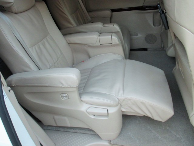 中古車 トヨタ アルファード 3 5 350s Cパッケージ 1年保証付 両側自動ドア ナビtv の中古車詳細 92 450km パールホワイト 千葉県 93 8万円 中古車情報 中古車検索なら 車選びドットコム 車選び Com