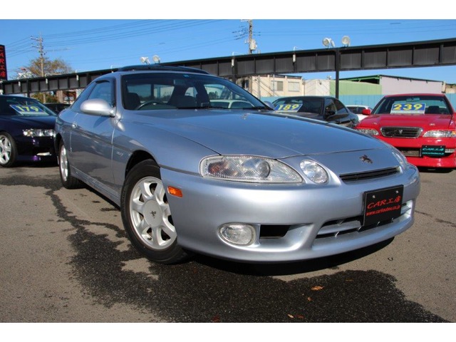 中古車 トヨタ ソアラ 2 5 Gt T ワンオーナー サンルーフ の中古車詳細 138 7km シルバー 神奈川県 139 7万円 中古車情報 中古車検索なら 車選びドットコム 車選び Com