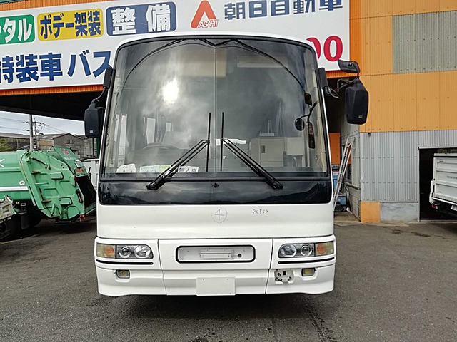 中古車 三菱ふそう エアロミディ バス 25人乗り小型バス観光仕様貫通トランク有 の中古車詳細 428 000km ホワイト 福岡県 280万円 中古車情報 中古車検索なら 車選びドットコム 車選び Com