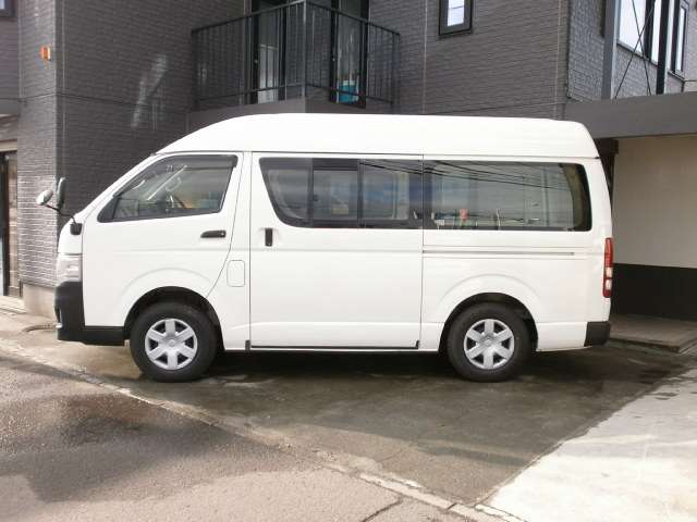 中古車 トヨタ ハイエースバン 3 0 Dx ロング ハイルーフ ディーゼル 4wd 寒冷地仕様 2バッテリー の中古車詳細 118 000km 白 北海道 168万円 中古車情報 中古車検索なら 車選びドットコム 車選び Com 中古車 トヨタ ハイエースバン 3 0 Dx ロング ハイルーフ ディーゼル 4wd 寒冷地仕様 2バッテリー の中古車詳細 118 000km 白 北海道 168万円 中古車情報 中古車検索なら 車選びドットコム 車選び Com