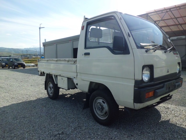 中古車 三菱 ミニキャブトラック 平成2年ミニキャブトラック 車検2年付 の中古車詳細 42 0km ベージュ 奈良県 万円 中古車情報 中古車検索なら 車選びドットコム 車選び Com