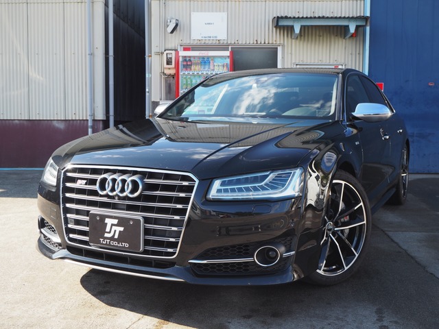 中古車 アウディ S8 4 0 4wd プラス 左ハンドル サンルーフ の中古車詳細 102 000km ブラック 岐阜県 678万円 中古車情報 中古車検索なら 車選びドットコム 車選び Com