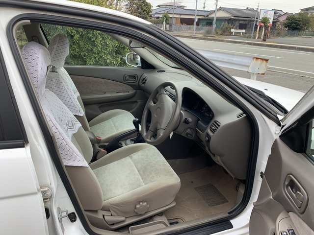 中古車 日産 サニー 1 5 Exサルーンsv 5速車 純正シートカバー付き の中古車詳細 39 740km ホワイト 福岡県 Sold Out 中古車情報 中古車検索なら 車選びドットコム 車選び Com